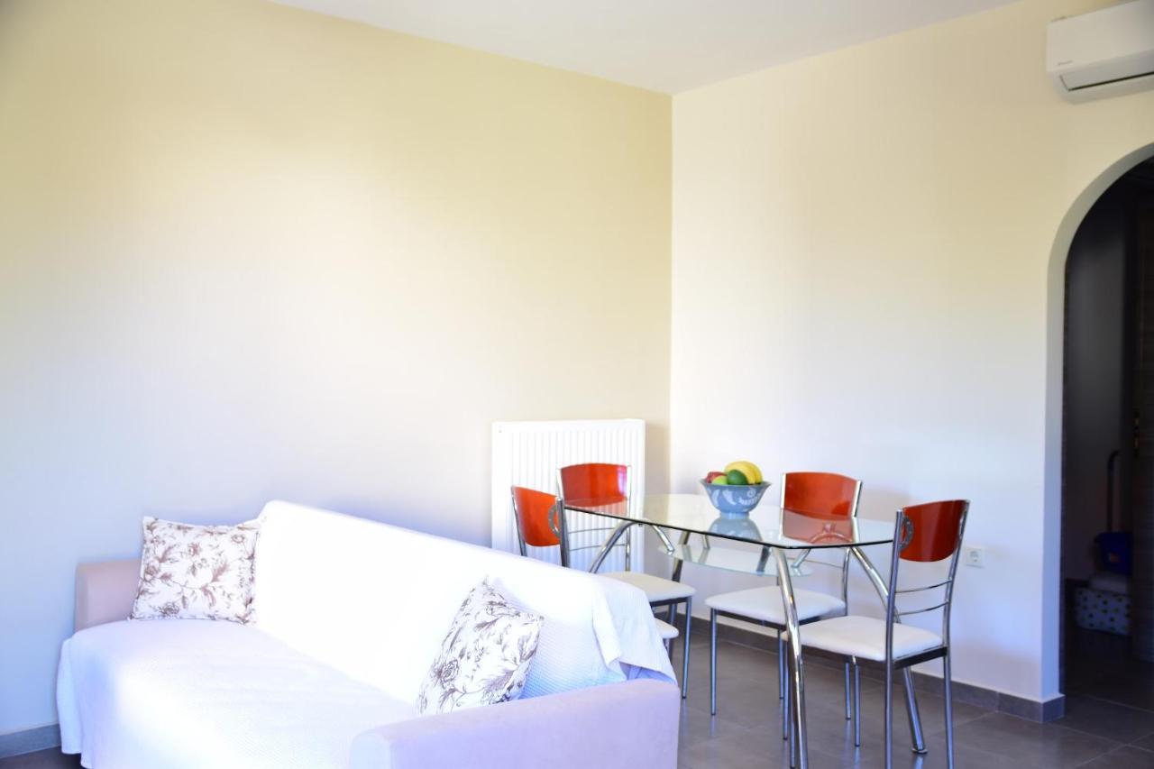 D'Angelos Apartments Καραβόμυλος Εξωτερικό φωτογραφία